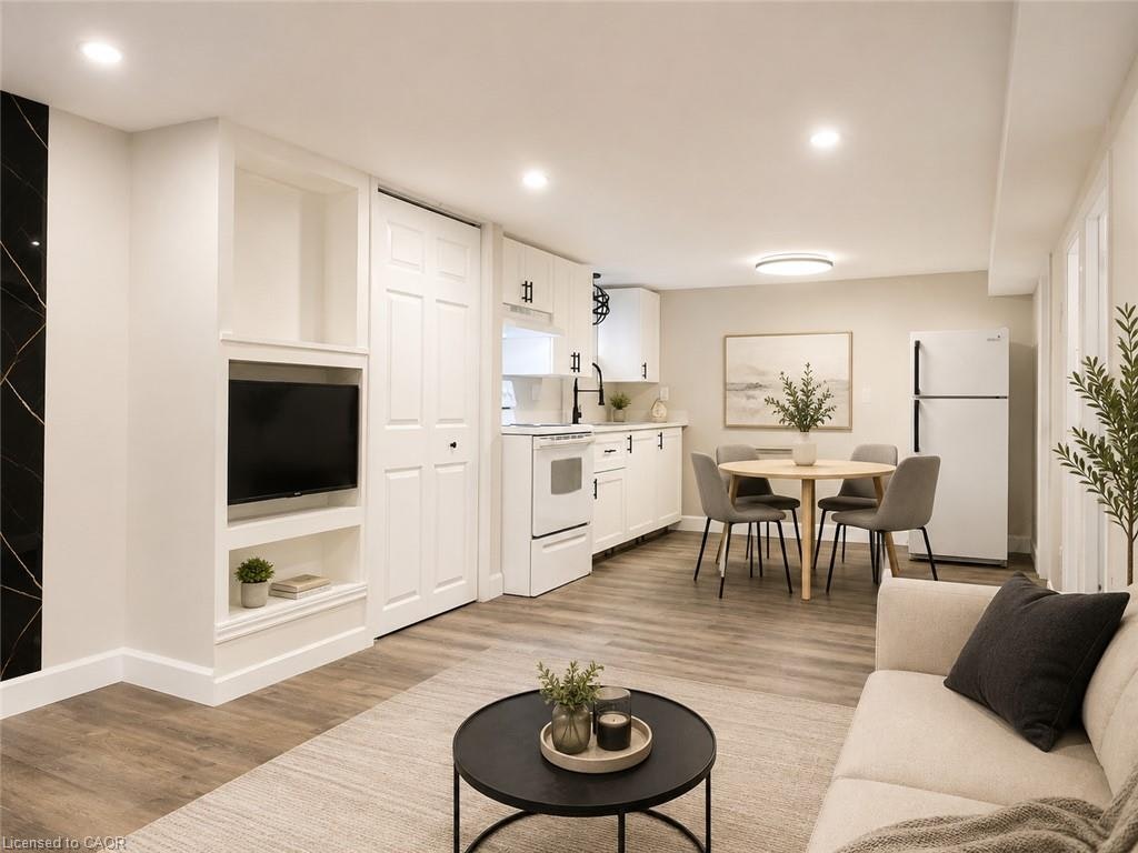 Basement-112 Dorothy Street, Welland, ON, L3B 3V9
