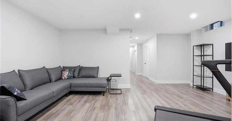 Lower-1192 Stag Hollow, Oakville, ON, L5M 5M4 - 10