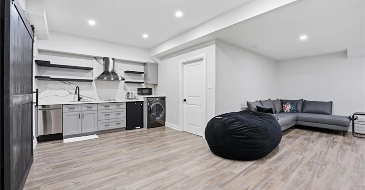 Lower-1192 Stag Hollow, Oakville, ON, L5M 5M4 - 12