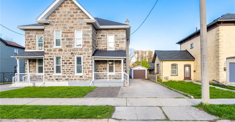UPPER-101 Water Street S, Cambridge, ON, N1R 3E1