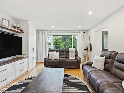 10 Taylor Crescent - 5