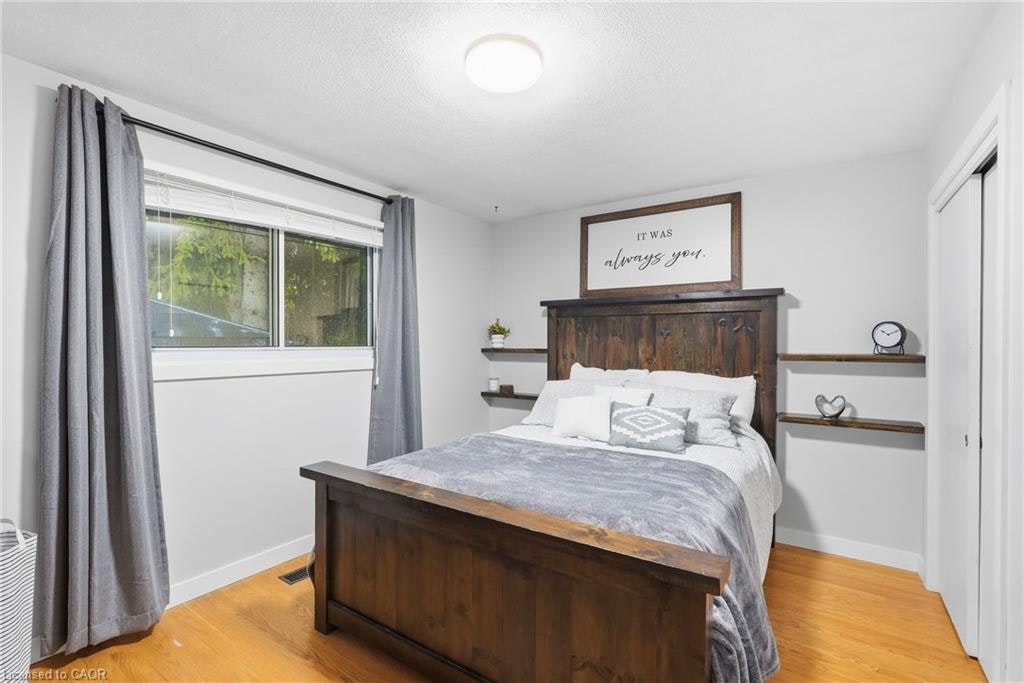 10 Taylor Crescent, Hamilton, ON, L9H 6B3 - 16