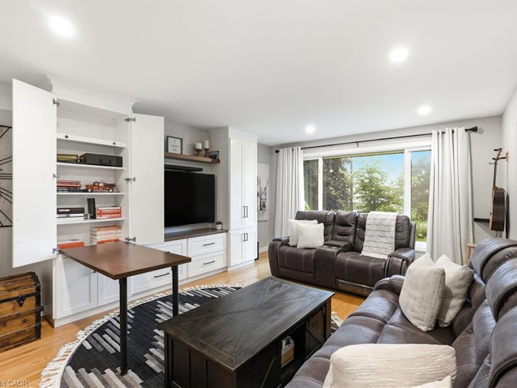 10 Taylor Crescent, Hamilton, ON, L9H 6B3 - 5