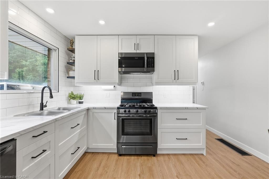 10 Taylor Crescent, Hamilton, ON, L9H 6B3 - 11