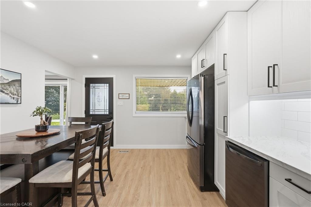 10 Taylor Crescent, Hamilton, ON, L9H 6B3 - 13