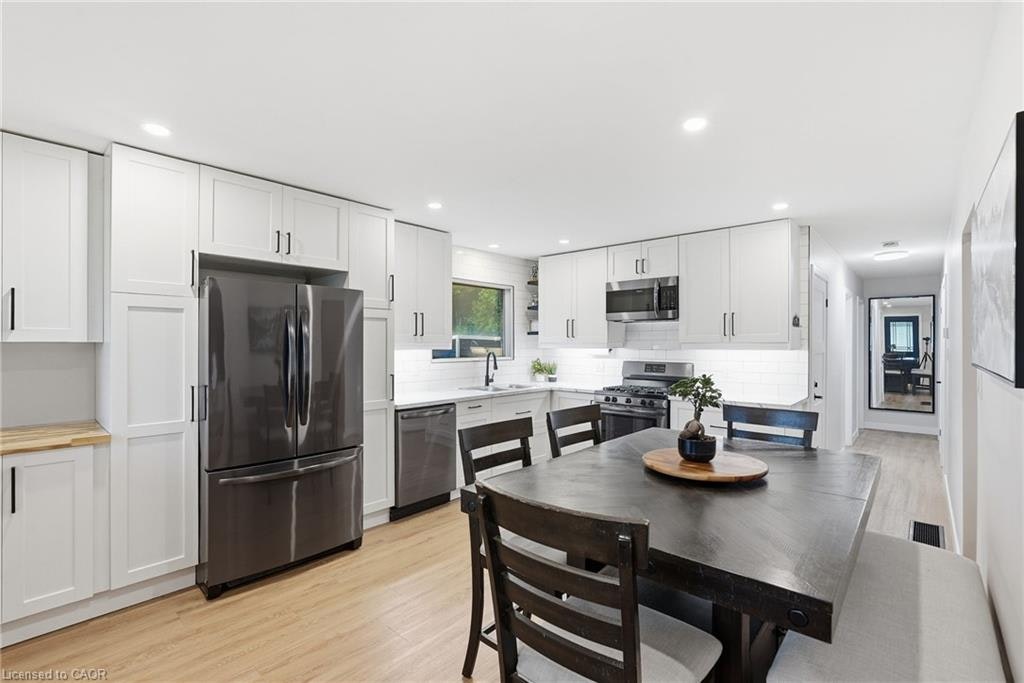 10 Taylor Crescent, Hamilton, ON, L9H 6B3 - 12