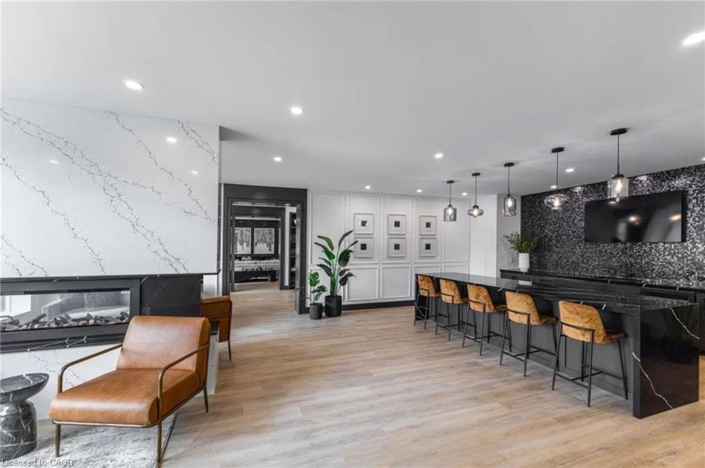 410-1882 Gordon Street, Guelph, ON, N1L 0P6 - 9
