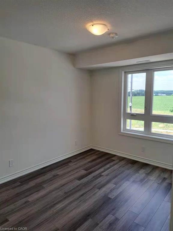 34-235 Chapel Hill Drive, Kitchener, ON, N2R 0S4 - 5