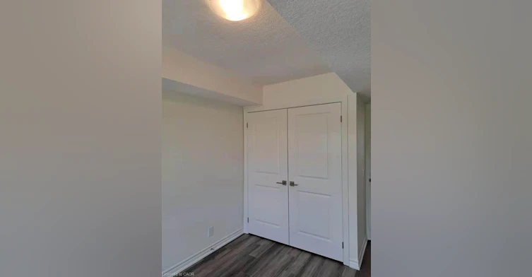 34-235 Chapel Hill Drive, Kitchener, ON, N2R 0S4 - 15