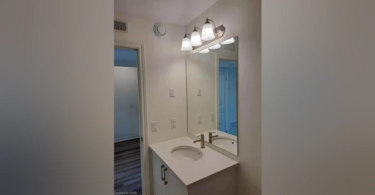 34-235 Chapel Hill Drive, Kitchener, ON, N2R 0S4 - 3