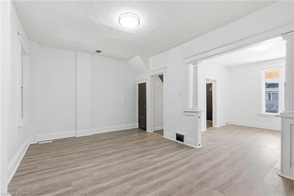 41 Barnesdale Avenue N, Hamilton, ON, L8L 6R7 - 8