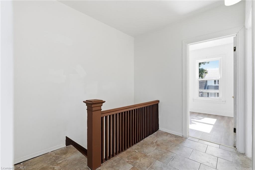 41 Barnesdale Avenue N, Hamilton, ON, L8L 6R7 - 14