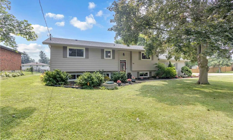 60 Brown Avenue