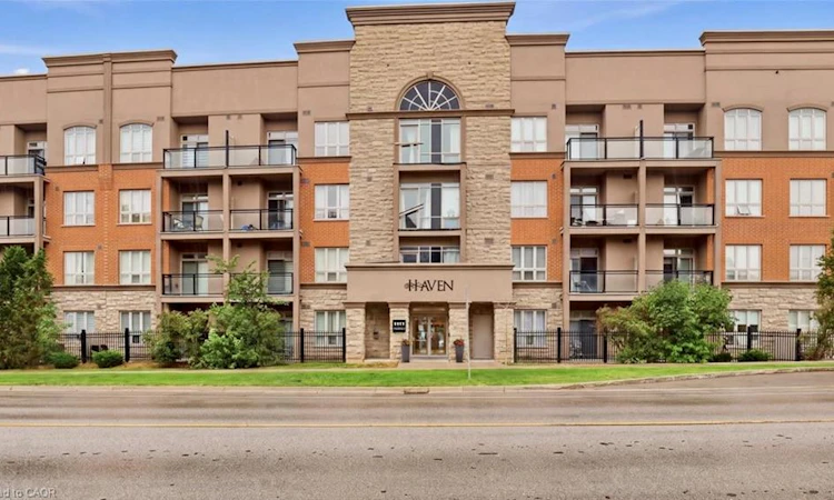 118-5317 Upper Middle Road