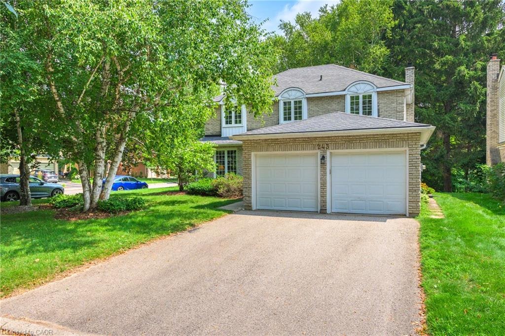 243 Tatlock Court, Waterloo, ON, N2L 5Y6