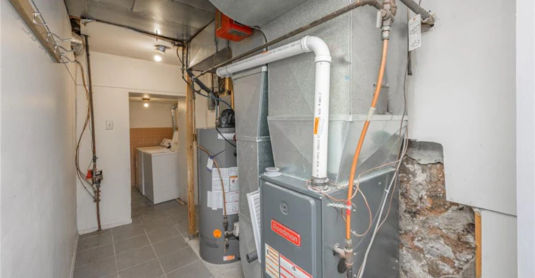 Basement-442 Mary Street, Hamilton, ON, L8L 4W9 - 17
