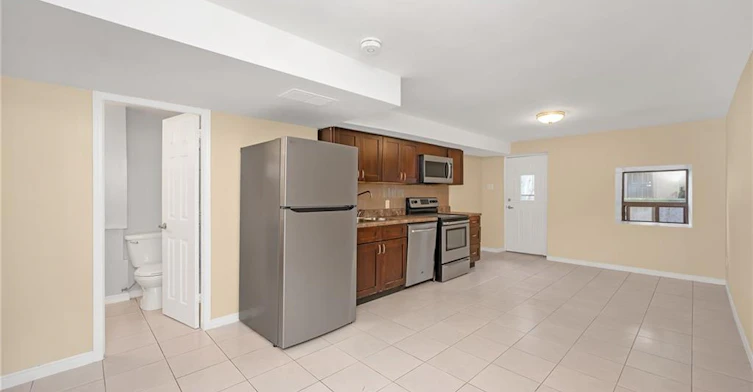 Basement-442 Mary Street, Hamilton, ON, L8L 4W9 - 14