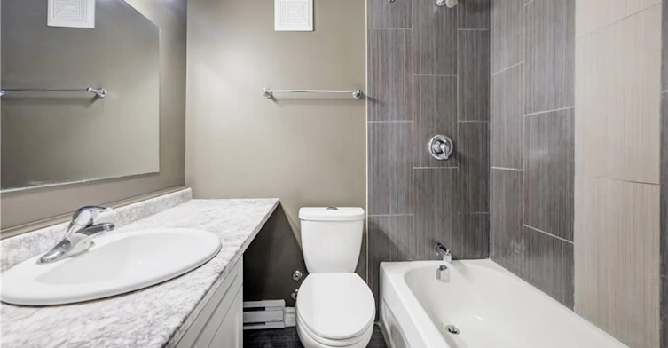 11-317 Erb Street W, Waterloo, ON, N2L 1W4 - 10