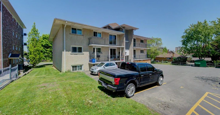 11-317 Erb Street W, Waterloo, ON, N2L 1W4 - 6