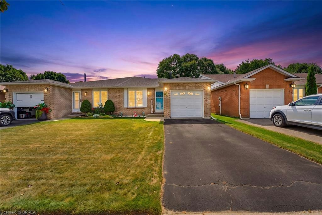 42 Buchanan Crescent, Brantford, ON, N3P 2A5