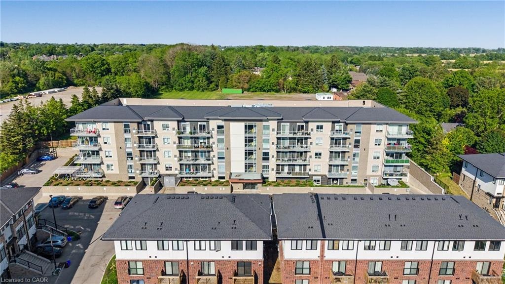 414-16 Markle Crescent, Hamilton, ON, L9G 0H4