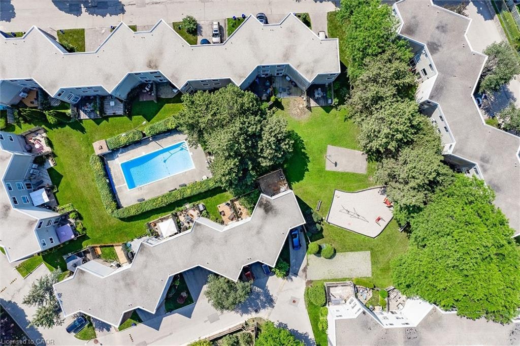 25-60 Elmsdale Drive, Kitchener, ON, N2E 2G4