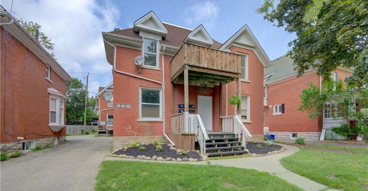 10-14-20 Brubacher Street, Kitchener, ON, N2H 2V9 - 2