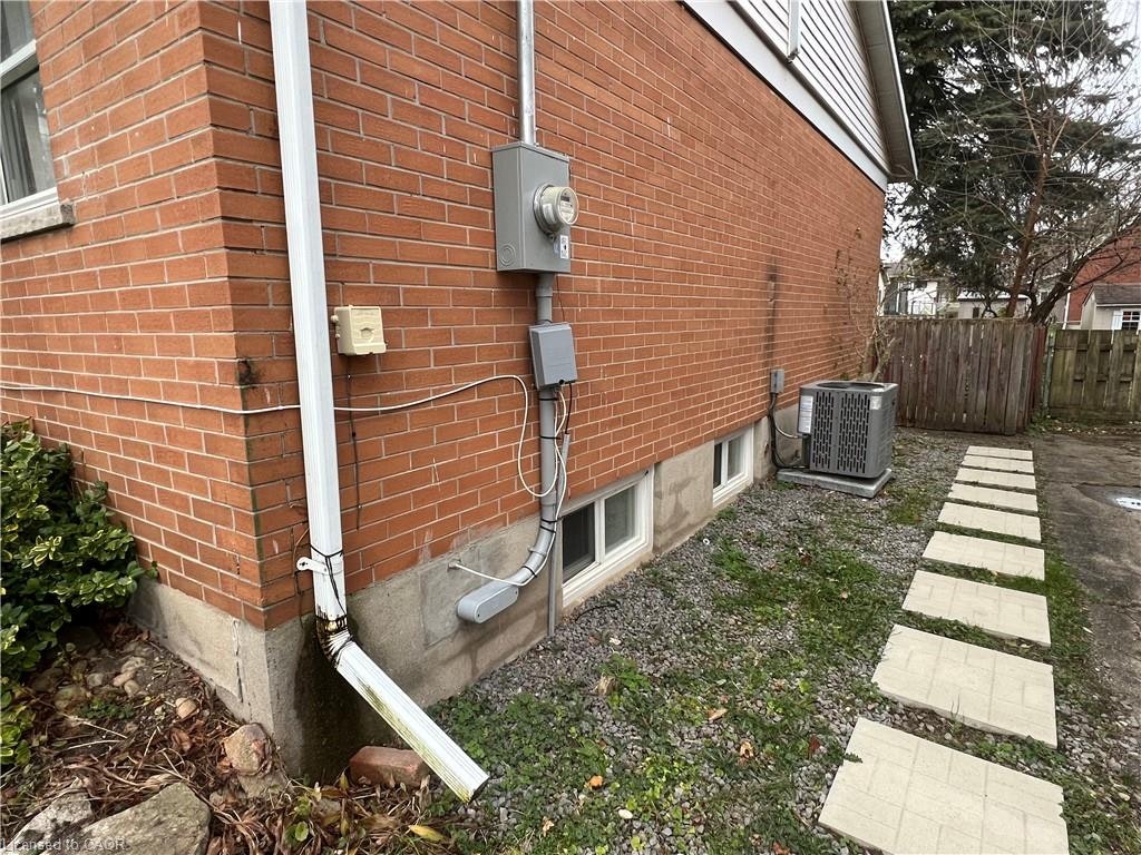 LOWER-62 Sunnyhill Road, Cambridge, ON, N3C 1J4 - 3