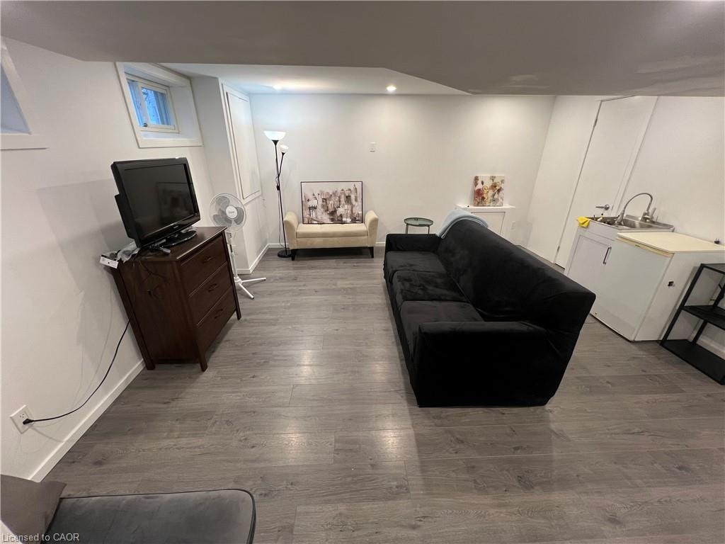 LOWER-62 Sunnyhill Road, Cambridge, ON, N3C 1J4 - 9