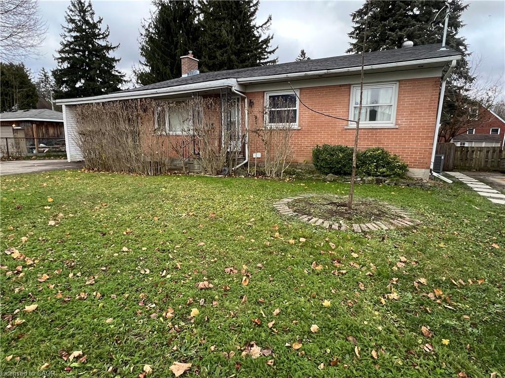 LOWER-62 Sunnyhill Road, Cambridge, ON, N3C 1J4