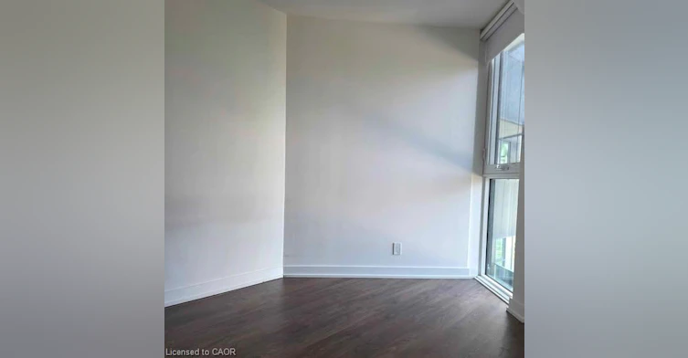 426-30 Tretti Way, Toronto, ON, M3H 0E3 - 10