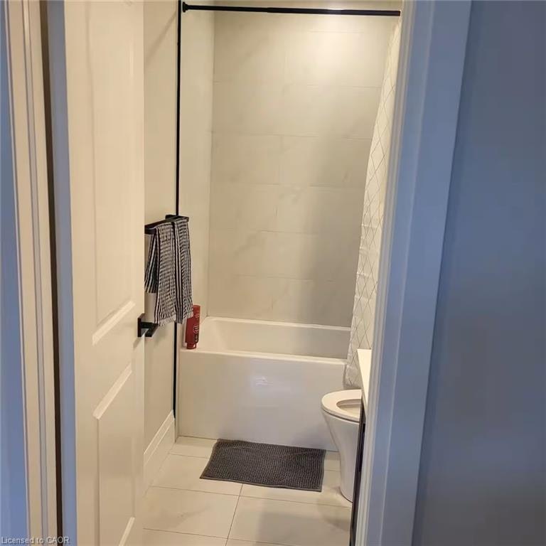 LOWER-132 Hodgkins Avenue, Thorold, ON, L2V 1M1 - 3