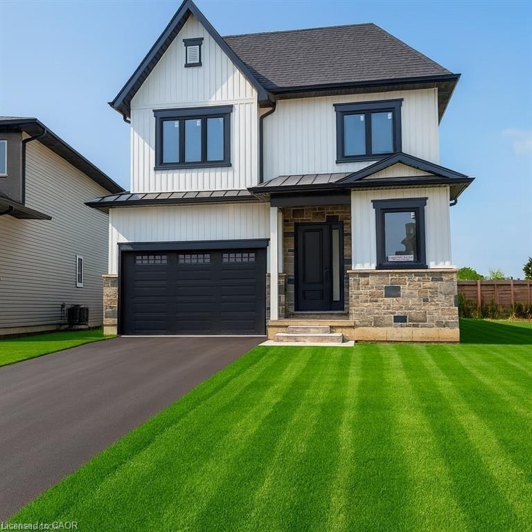 LOWER-132 Hodgkins Avenue, Thorold, ON, L2V 1M1