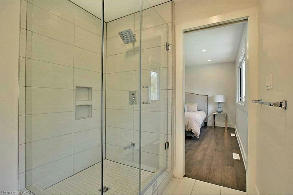 239 Guelph Line, Burlington, ON, L7R 3K8 - 15