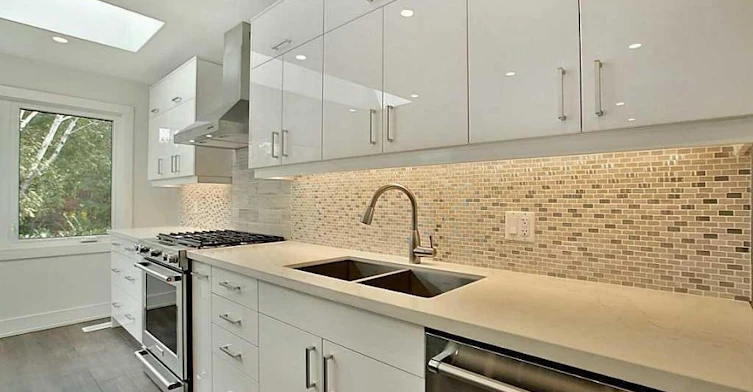 239 Guelph Line, Burlington, ON, L7R 3K8 - 9