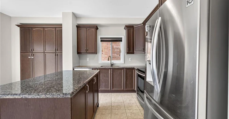 57 Irwin Avenue, Hamilton, ON, L9K 0E9 - 9