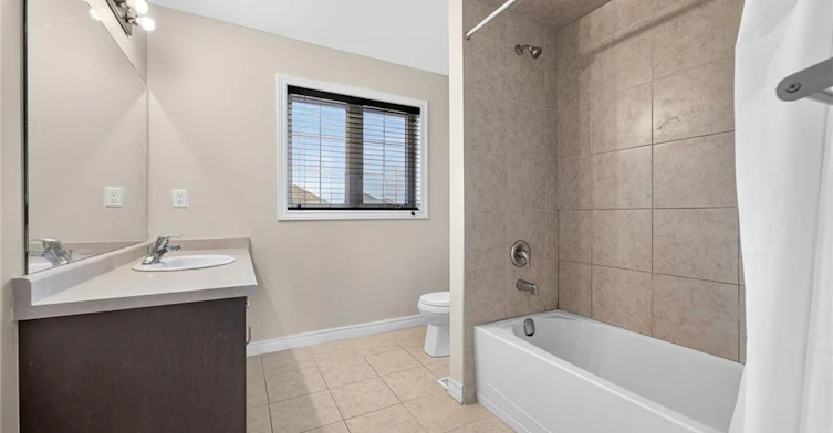 57 Irwin Avenue, Hamilton, ON, L9K 0E9 - 32