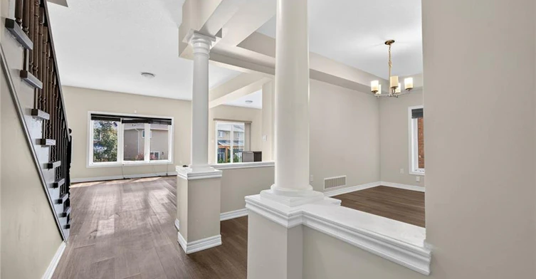 57 Irwin Avenue, Hamilton, ON, L9K 0E9 - 4