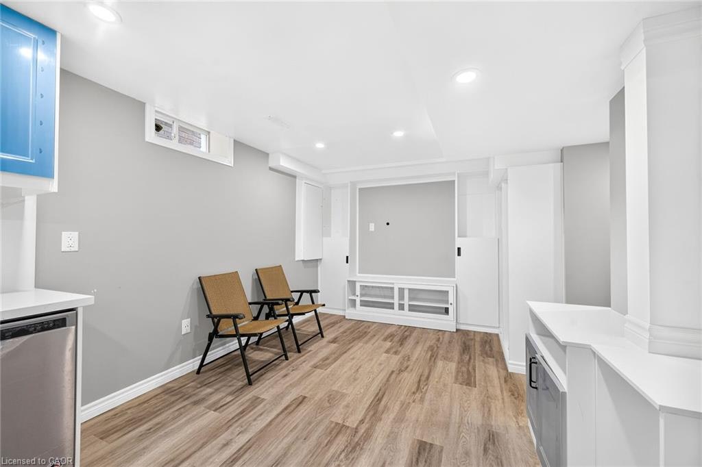 57 Irwin Avenue, Hamilton, ON, L9K 0E9 - 42