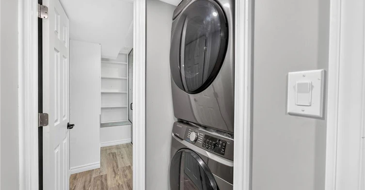 57 Irwin Avenue, Hamilton, ON, L9K 0E9 - 45