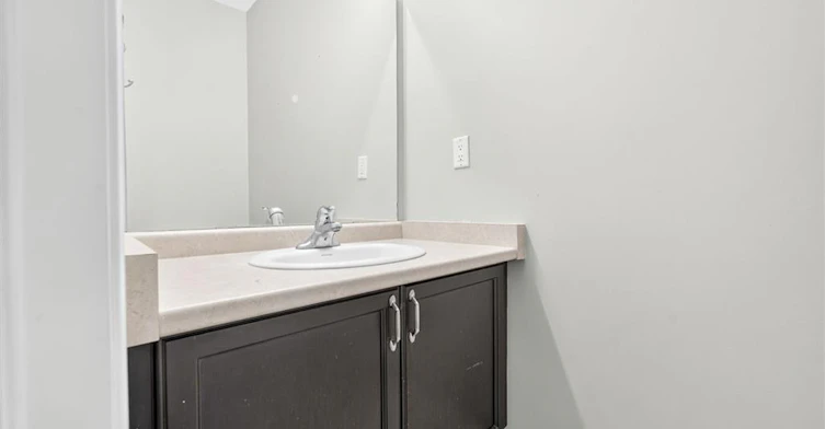 57 Irwin Avenue, Hamilton, ON, L9K 0E9 - 35