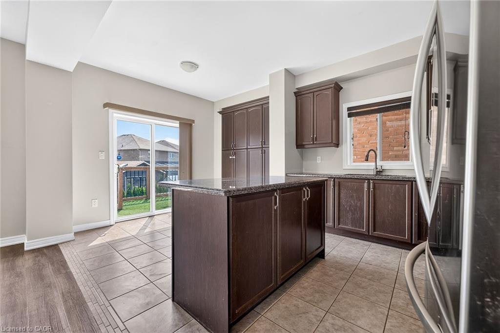 57 Irwin Avenue, Hamilton, ON, L9K 0E9 - 11