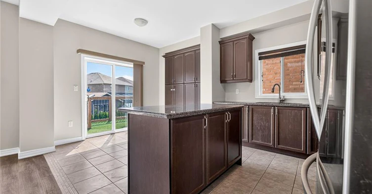 57 Irwin Avenue, Hamilton, ON, L9K 0E9 - 11