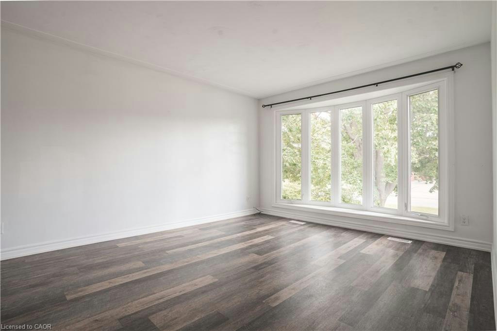 Upper-695 Glen Forrest Boulevard, Waterloo, ON, N2L 4K7 - 6