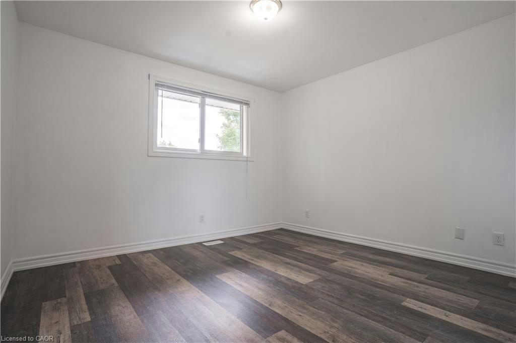 Upper-695 Glen Forrest Boulevard, Waterloo, ON, N2L 4K7 - 14