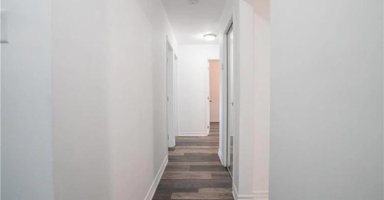 Upper-695 Glen Forrest Boulevard, Waterloo, ON, N2L 4K7 - 10