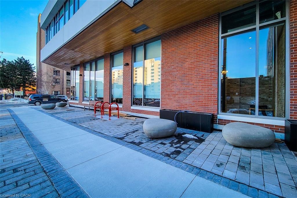 412-212 King William Street, Hamilton, ON, L8R 3P2 - 4