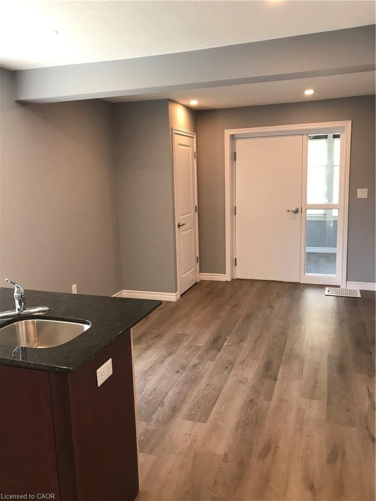 Main Floor-147 Shanley Street, Kitchener, ON, N2H 5P4 - 5