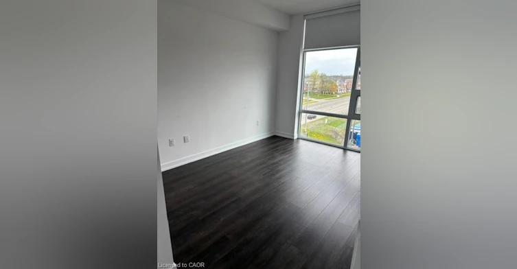 527-10 Mallard Trail, Hamilton, ON, L8B 2A7 - 14