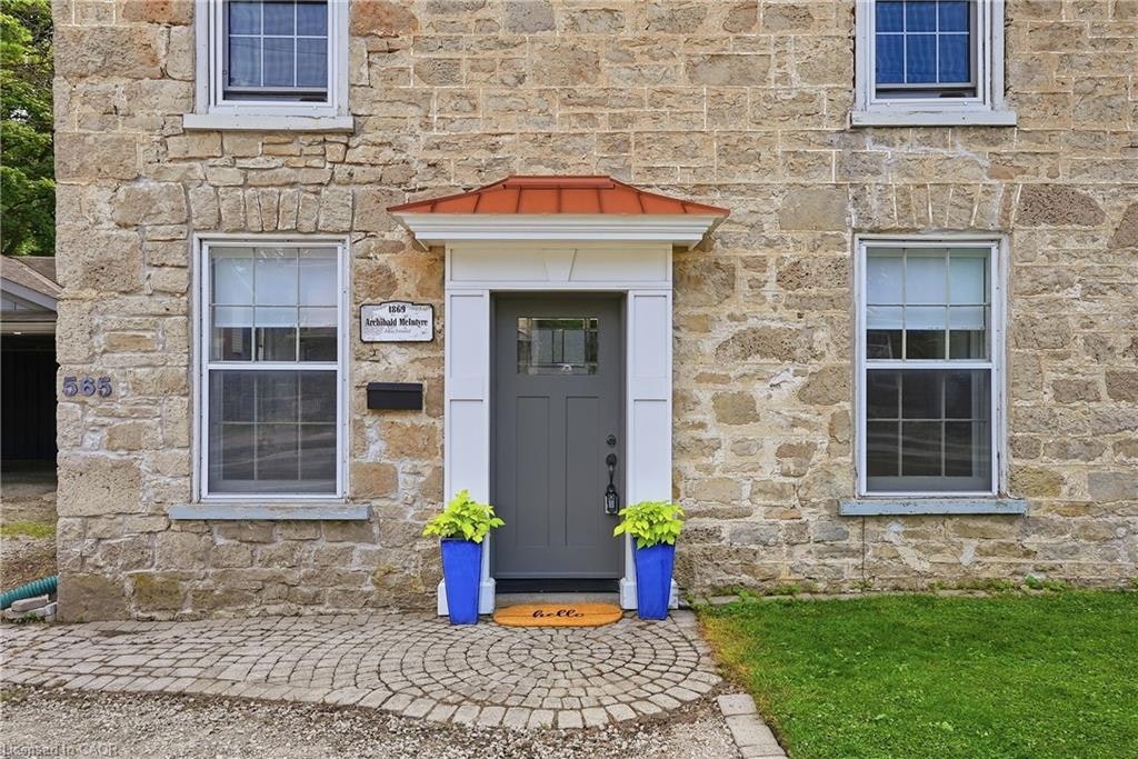 565 St David Street N, Centre Wellington, ON, N1M 2K5